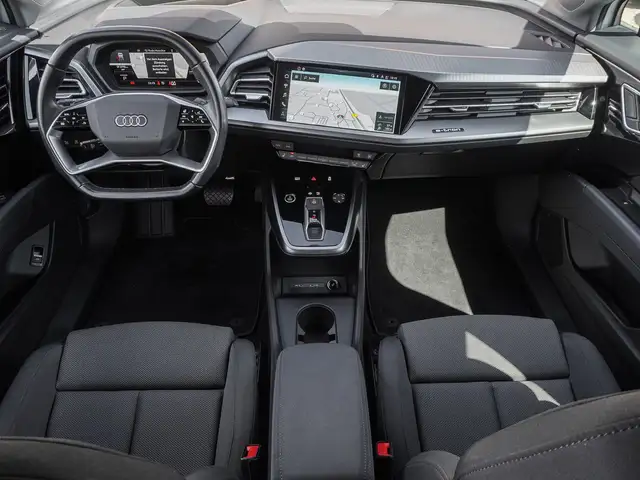 Audi Q4 E-Tron view 10