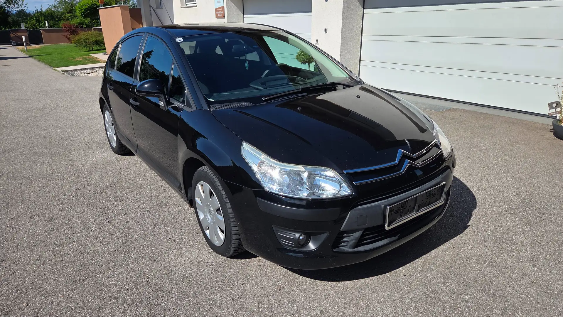 Citroen C4 C4 1,6 HDi 90 emotion Airdream FAP emotion Airdream Schwarz - 2