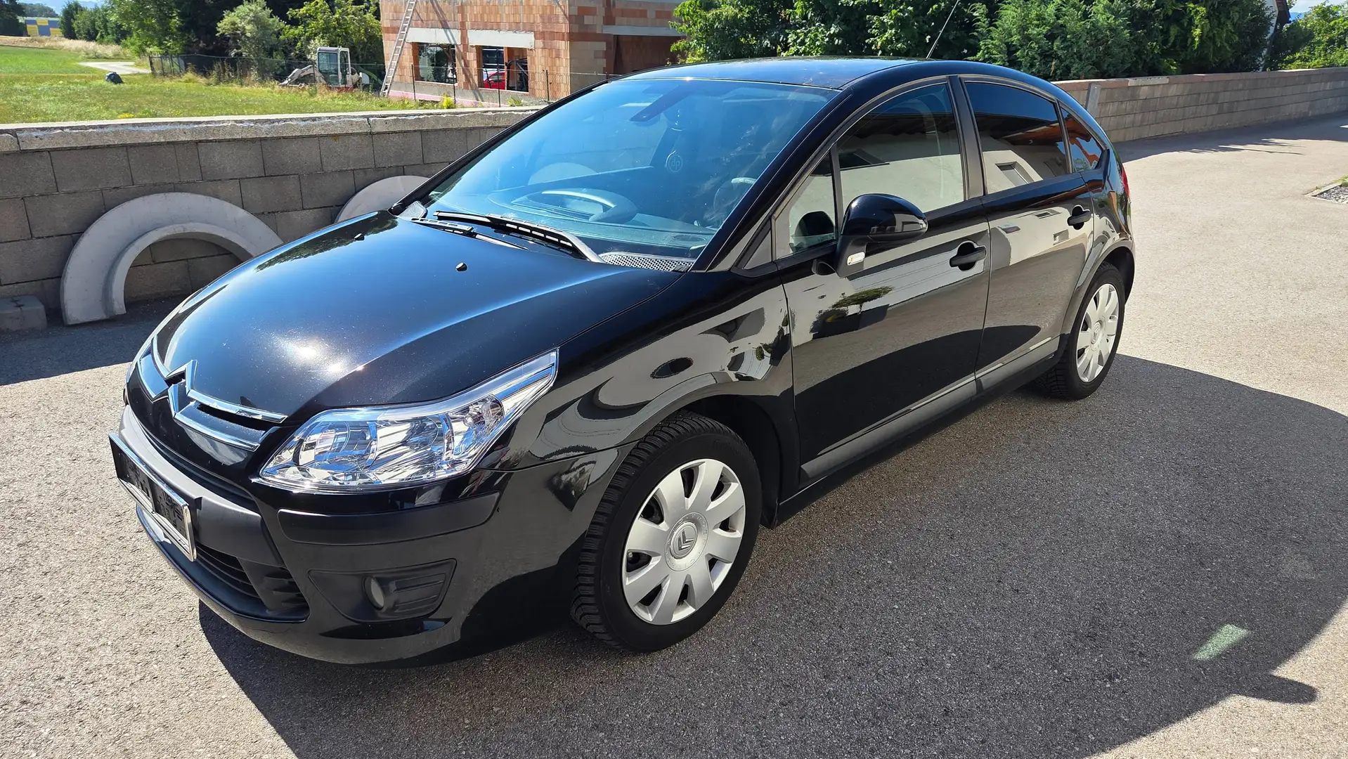 Citroen C4 C4 1,6 HDi 90 emotion Airdream FAP emotion Airdream Schwarz - 1
