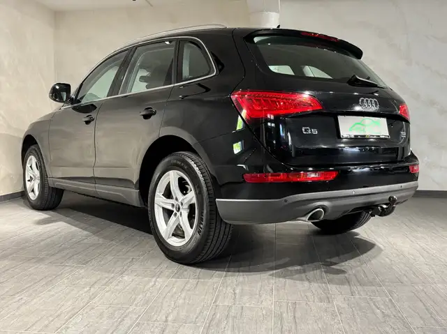 Audi Q5 view 15