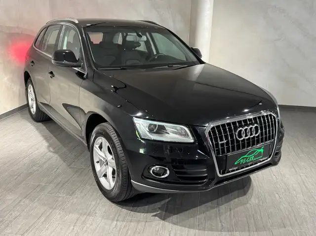 Audi Q5 view 8