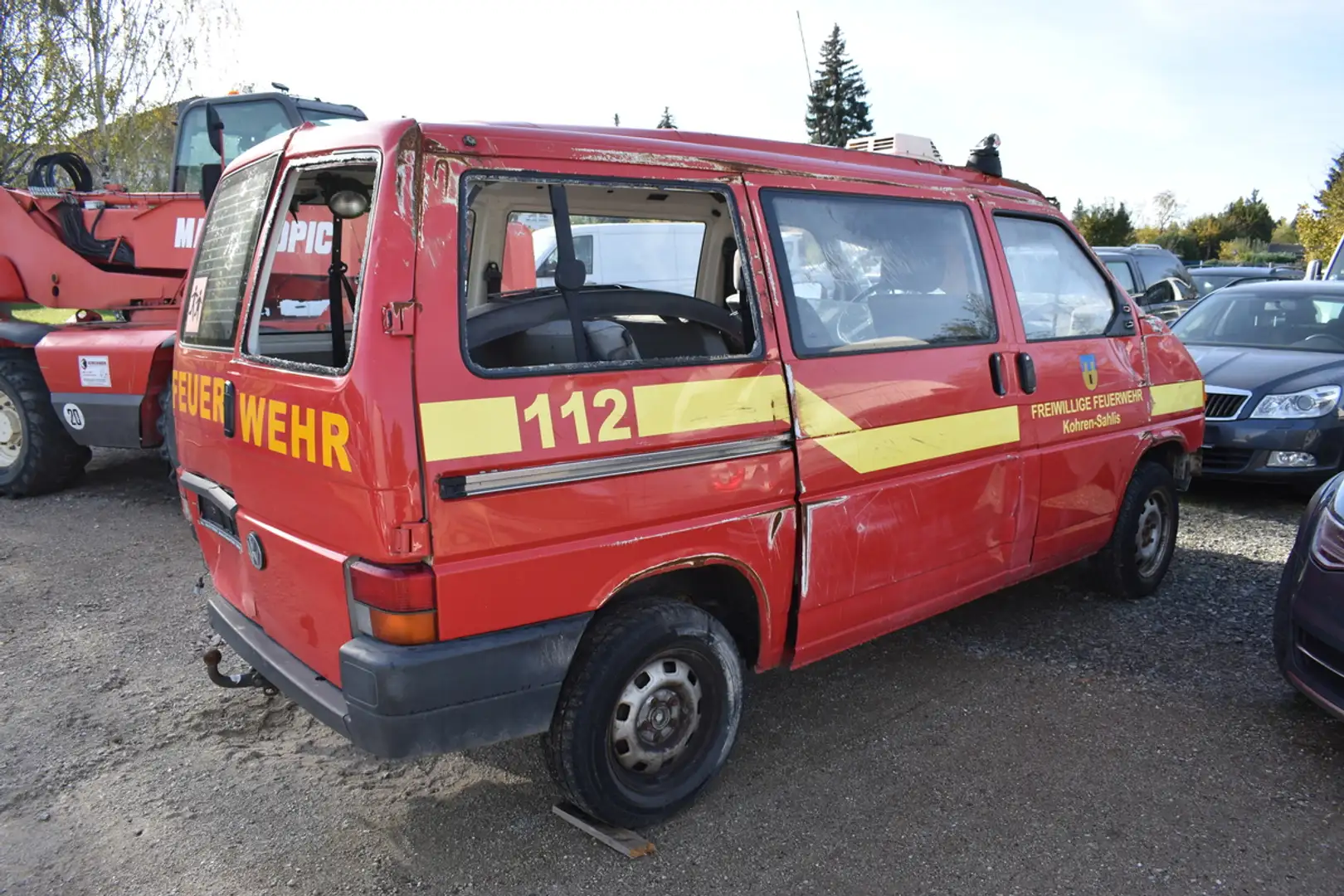 Volkswagen T4 Kombi So. Kfz Feuerwehrfahrzeug Red - 2