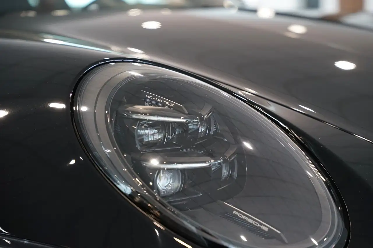 Porsche 992 .2 GT3 Clubsport | Carbon | Lift | HD-Matrix 13