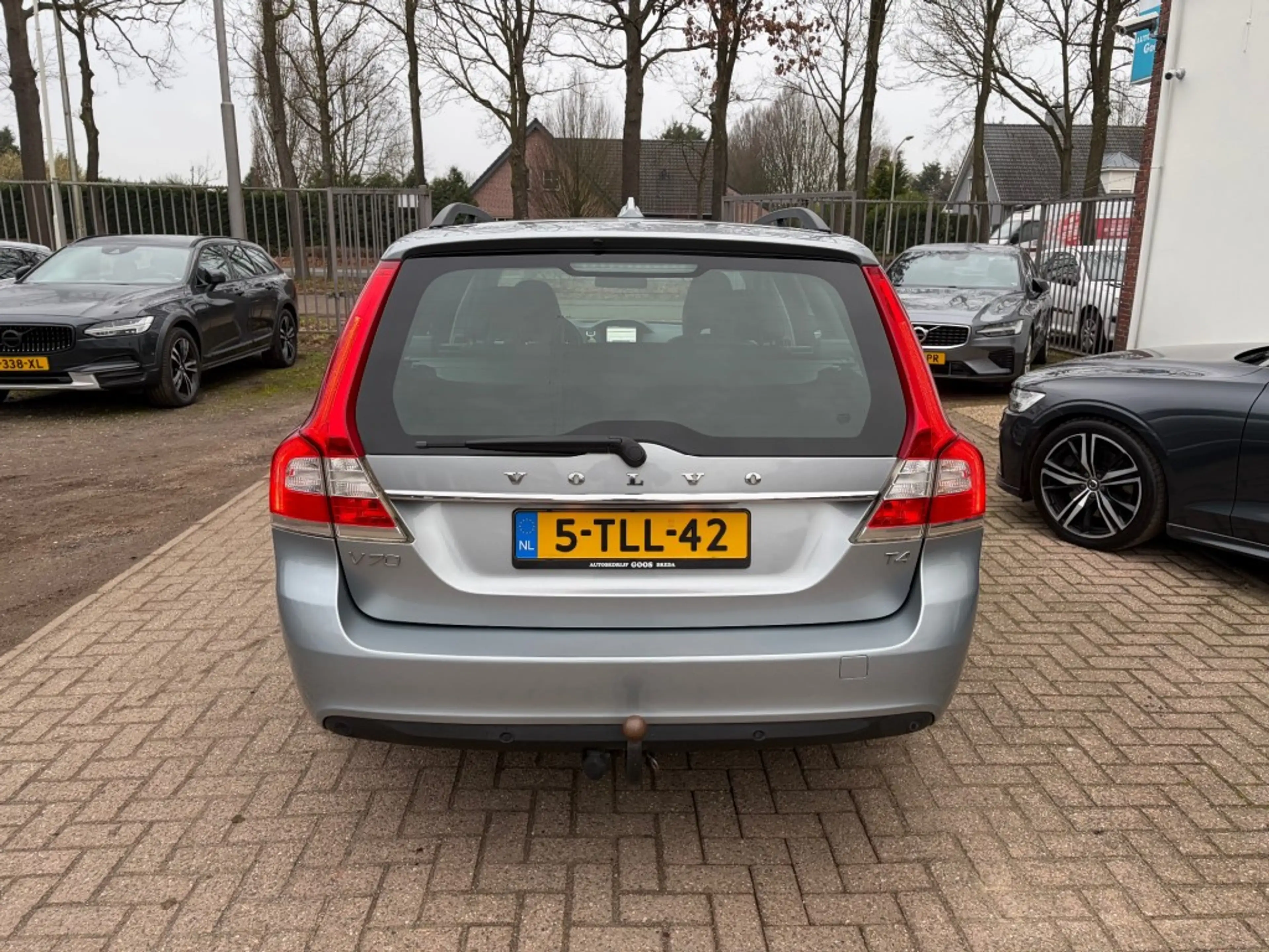 Volvo V70 1.6 T4 Nordic+ — photo 5