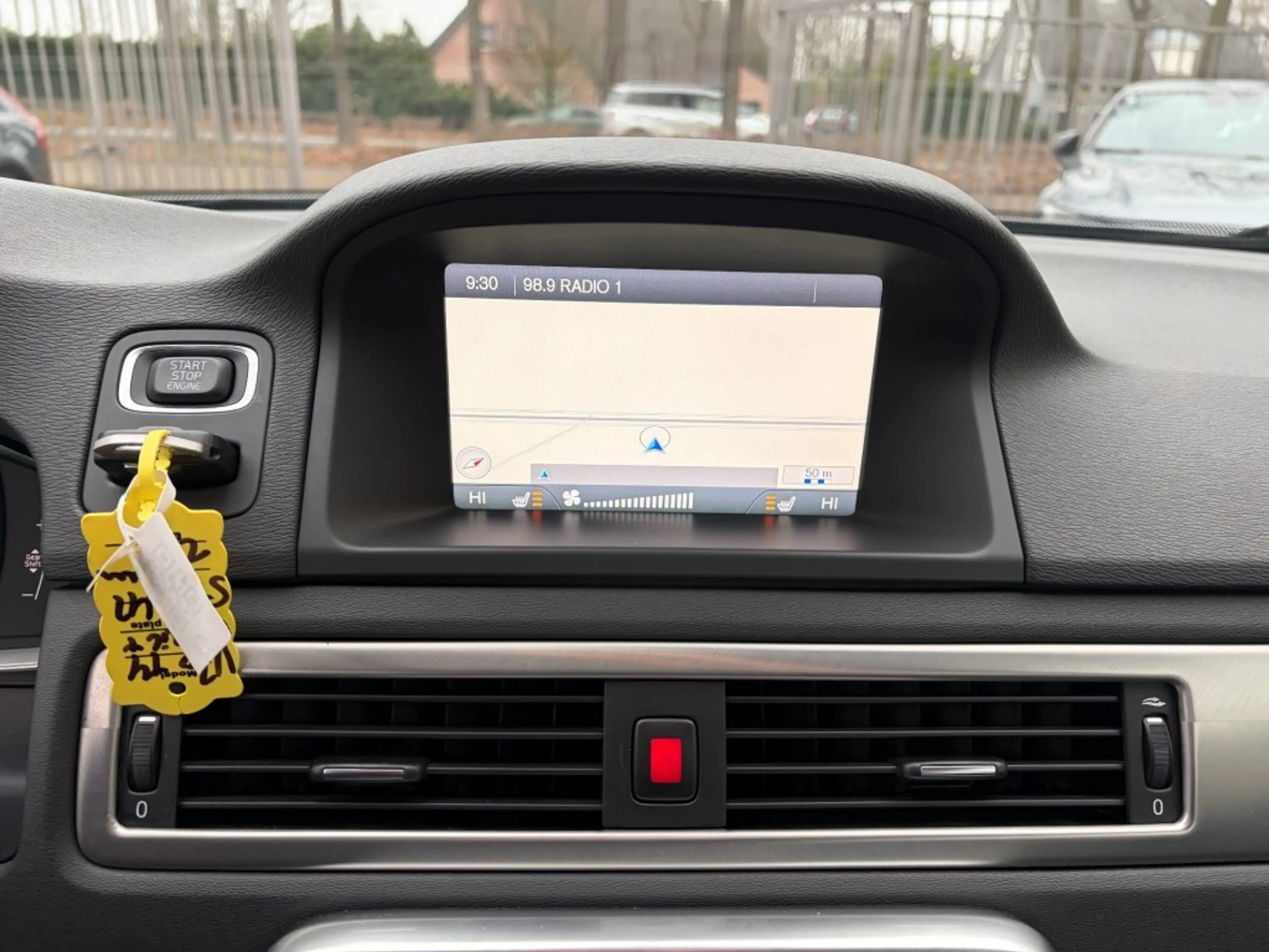 Volvo V70 1.6 T4 Nordic+ — photo 13