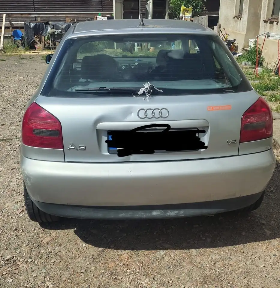 Audi A3 1.8 Ambiente, foto 2