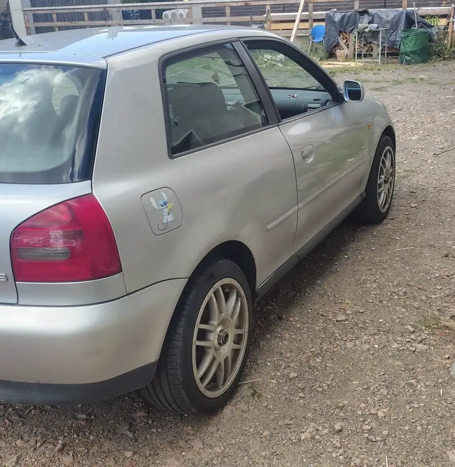 Audi A3 1.8 Ambiente, foto 3
