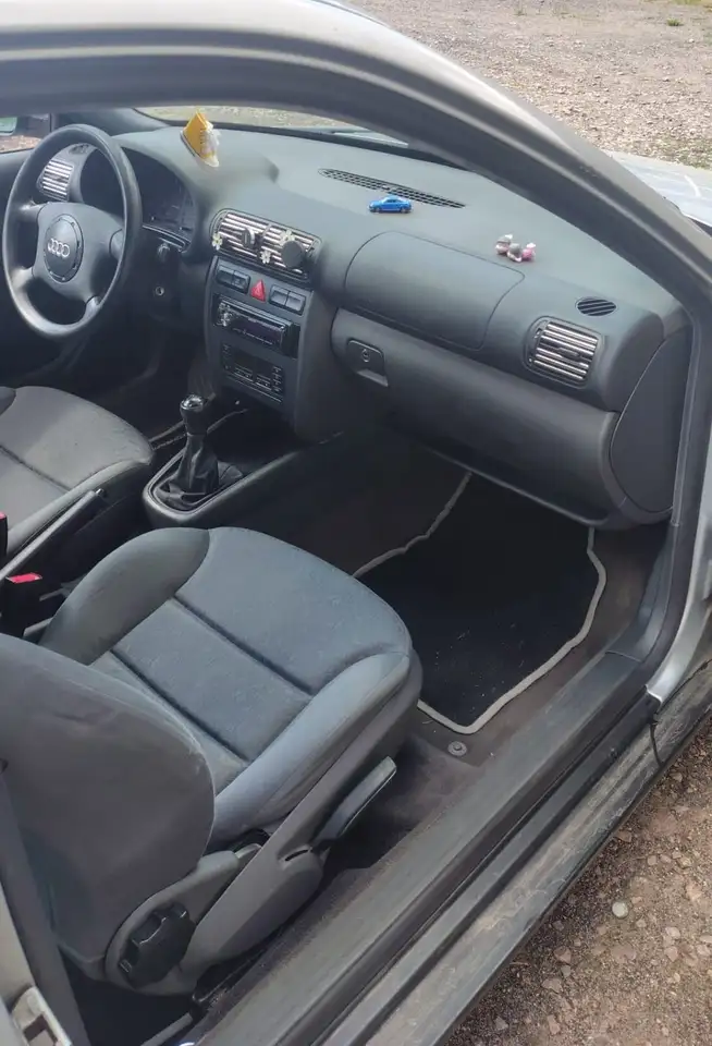 Audi A3 1.8 Ambiente, foto 5