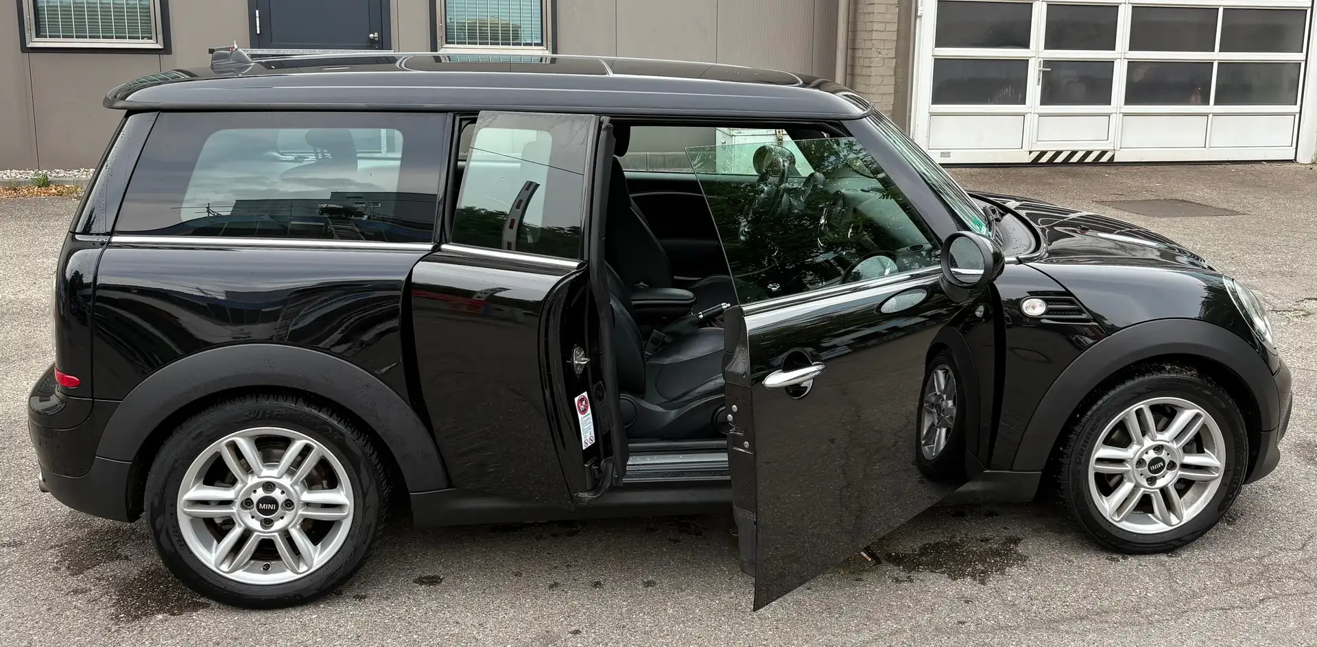 MINI Cooper Clubman Mini Cooper Clubman Schwarz - 2