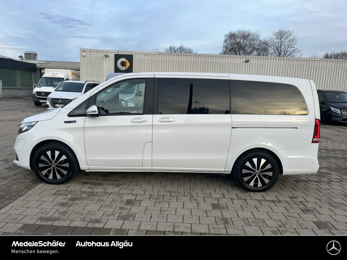 Mercedes-Benz EQV 300 EQV 300 L LED TISCH 7 SITZE EL TÜREN BURMESTER Weiß - 2