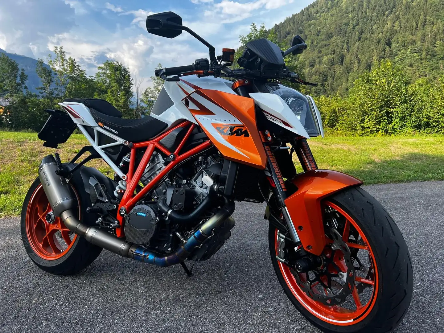 KTM 1290 Super Duke R SE Naranja - 2