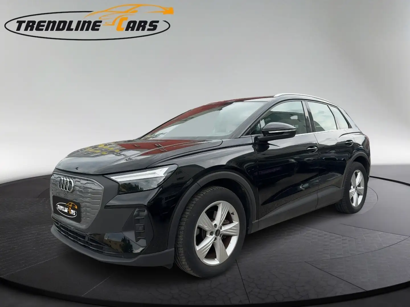 Audi Q4 e-tron Q4 35 e-tron Schwarz - 2