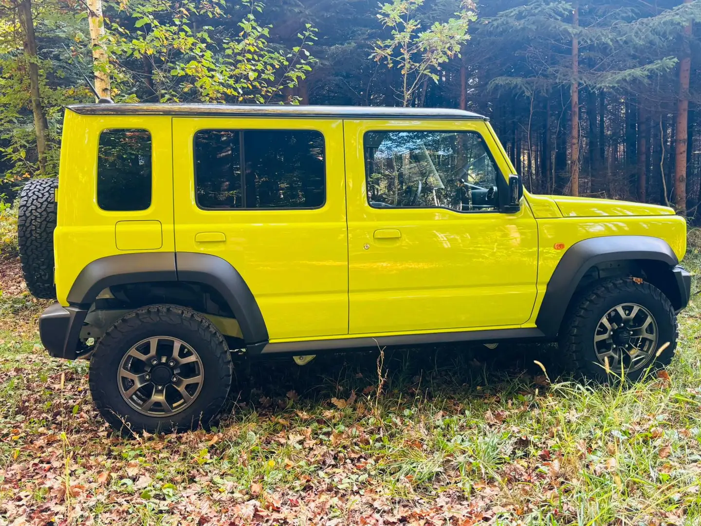 Suzuki Jimny GLX Gelb - 2