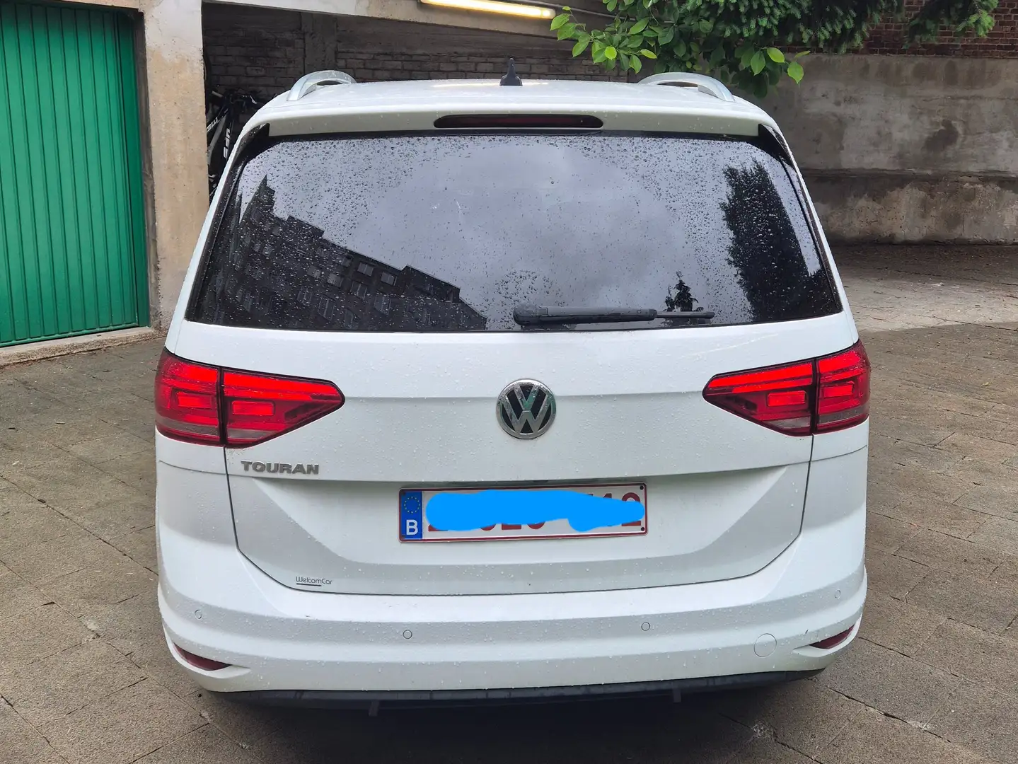 Volkswagen Touran Touran 2.0 TDi SCR Trendline DSG (EU6.2) Wit - 1