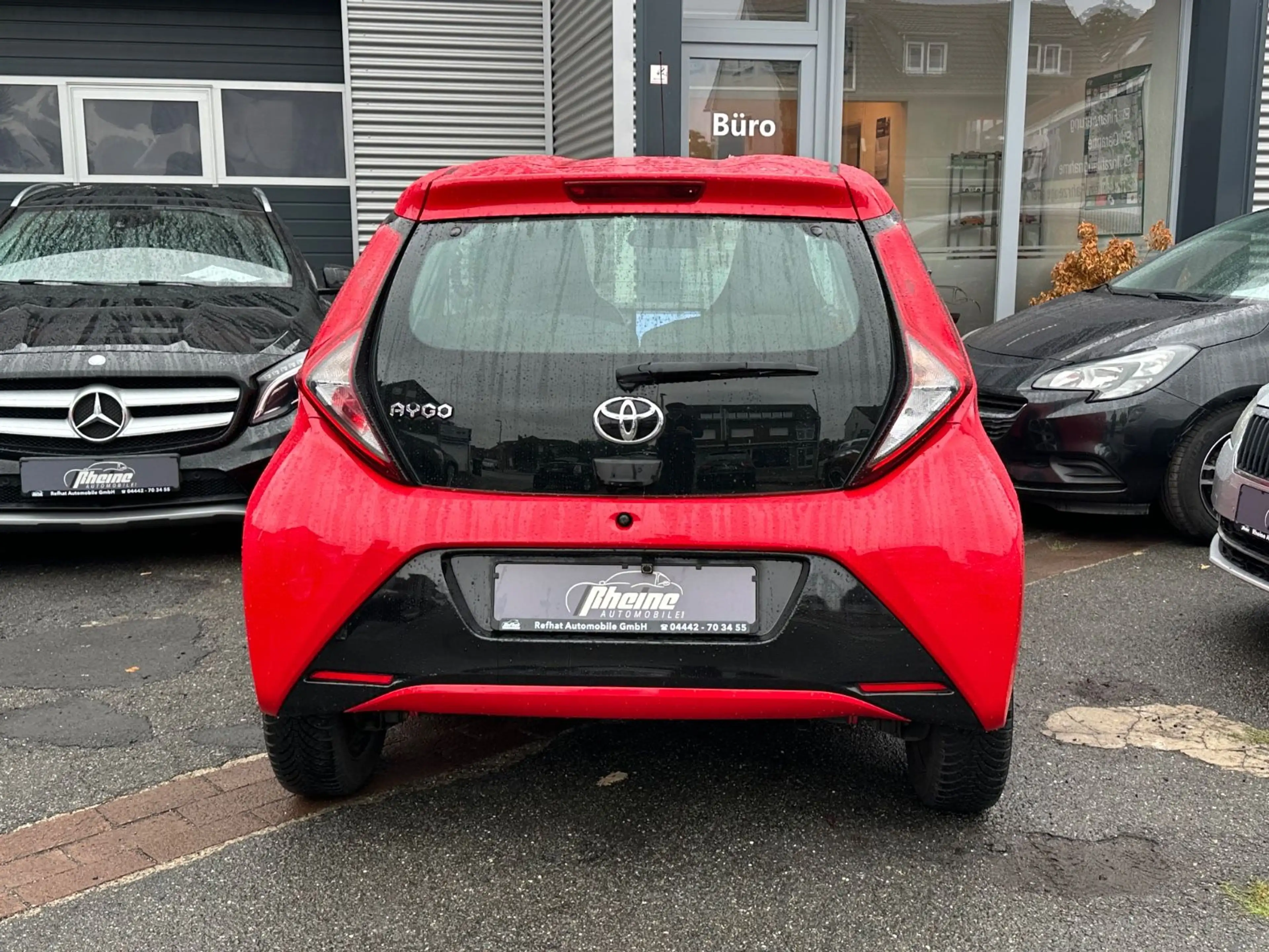 Toyota Aygo AYGO x-play*NAVI*KAMERA*LED*KLIMA* — photo 6