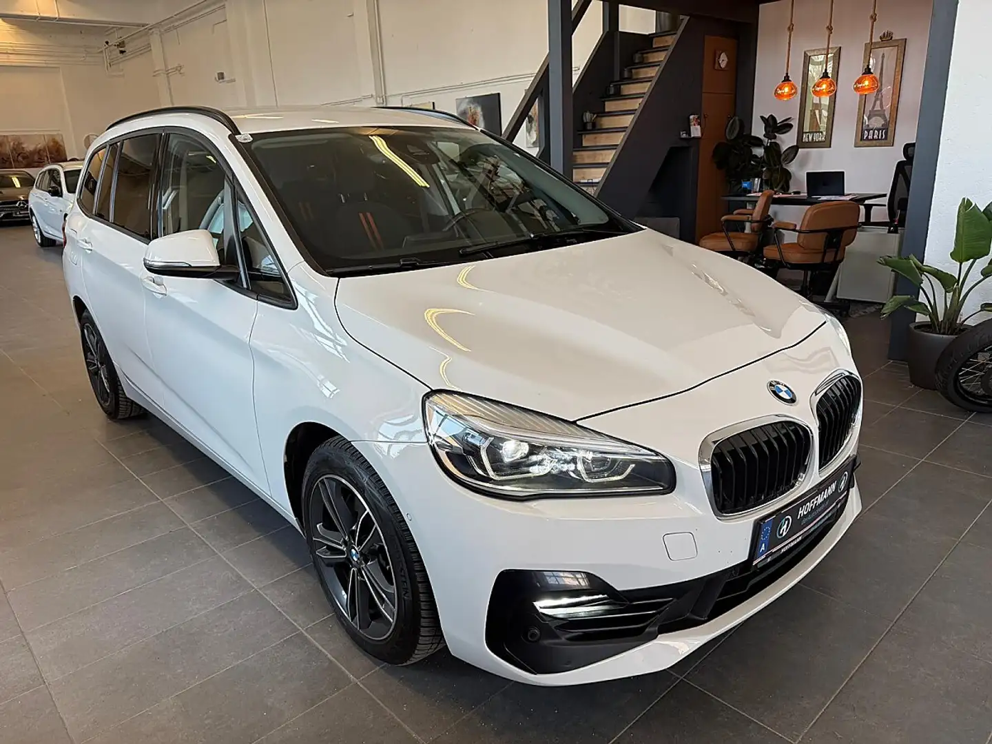 BMW 218 d Gran Tourer Sport Line Aut. LED/NAVI/SPIEGELP... Weiß - 1
