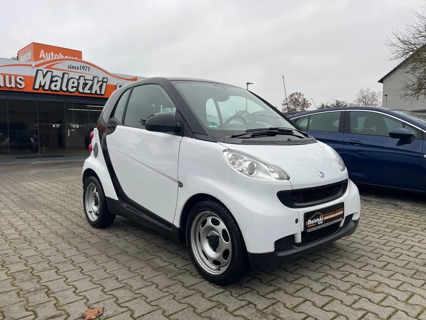 smart forTwo Coupe MHD*Klima*Pano*Mwst-ausweisbar* Schwarz - 2