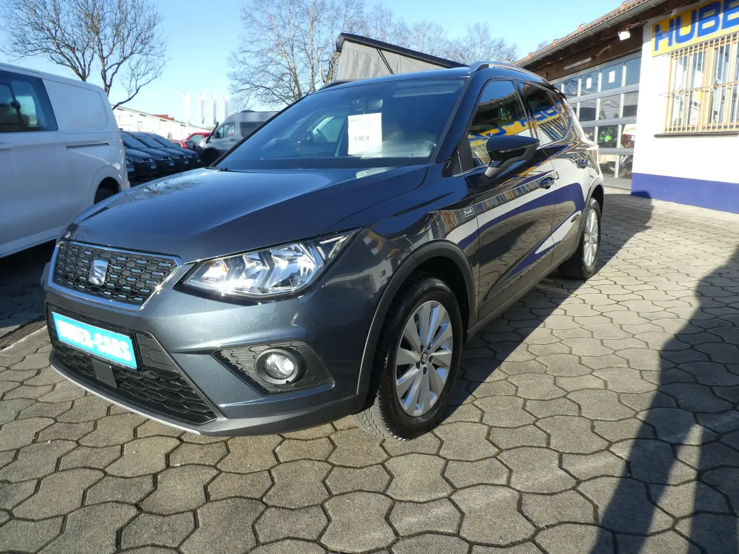 SEAT Arona Xcellence TSI DSG Climatr+PDC+SHZ+AppConn Grau - 1
