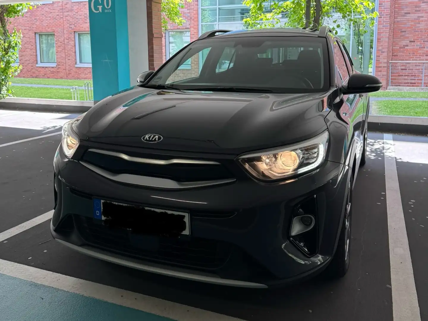 Kia Stonic Stonic 1.0 T-GDI DCT OPF Platinum Edition Szürke - 2