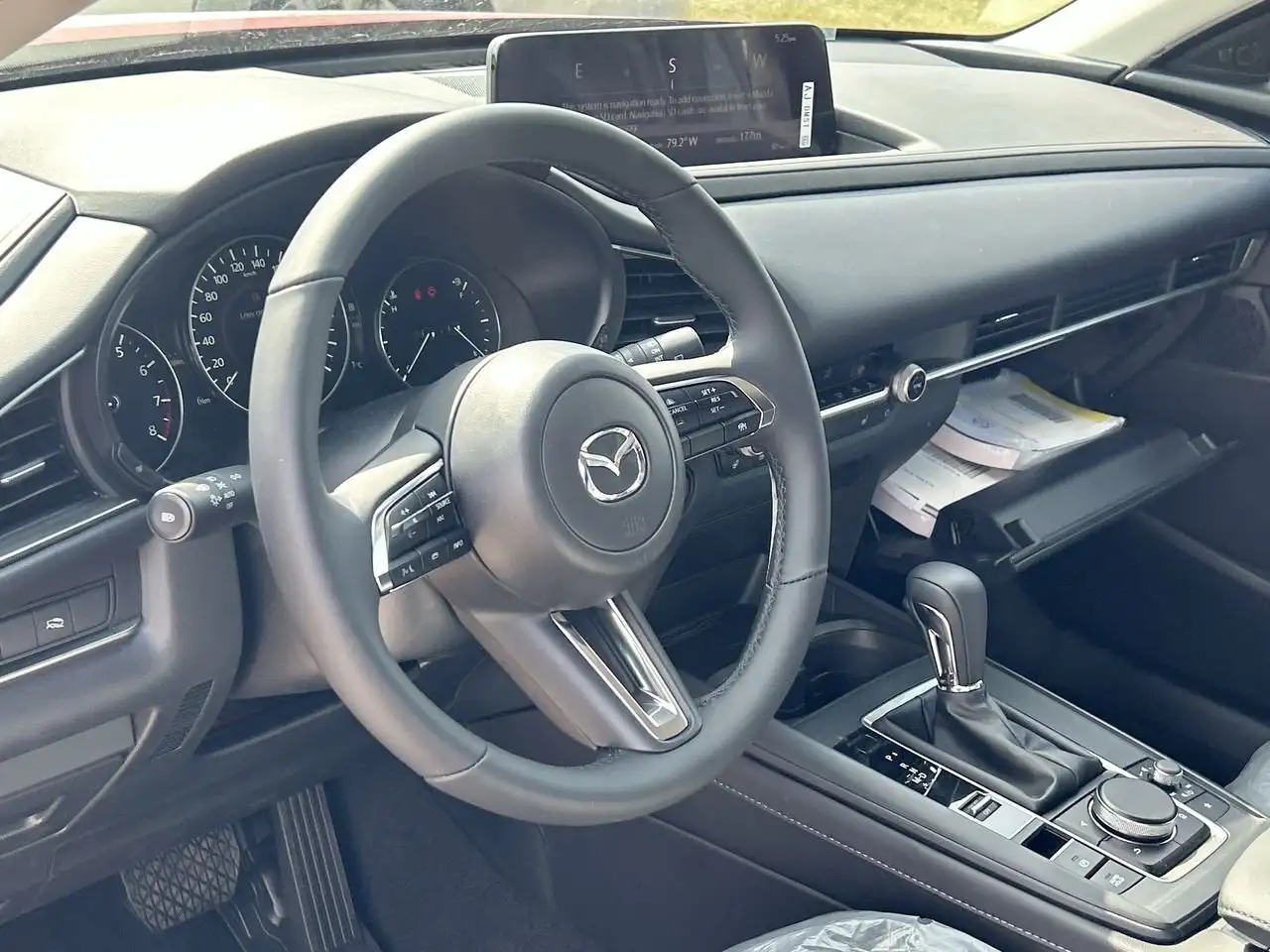 Mazda CX-30 снимка Mazda CX-30