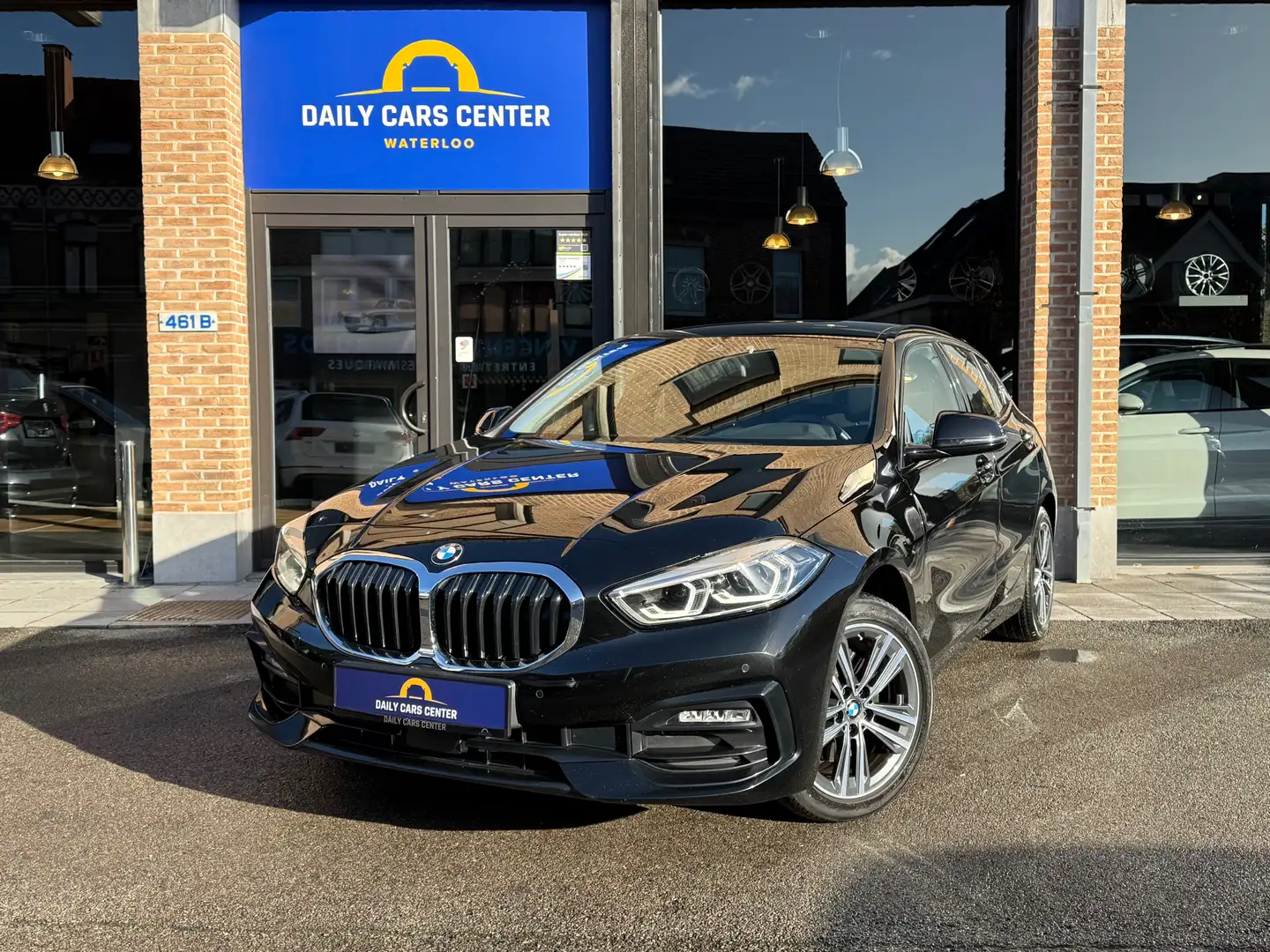 BMW 116 dA Sport edition Volant M I CarPlay LED adaptatif Negro - 1