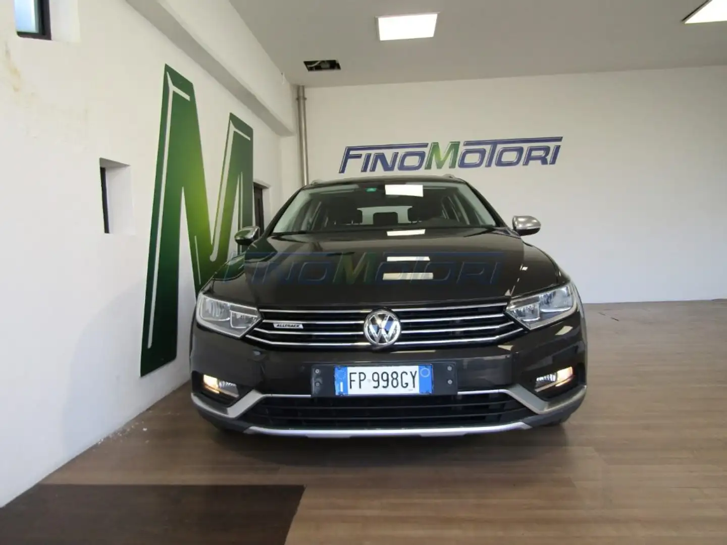 Volkswagen Passat Alltrack 2.0 TDI 190 CV 4MOTION DSG BMT Zwart - 2