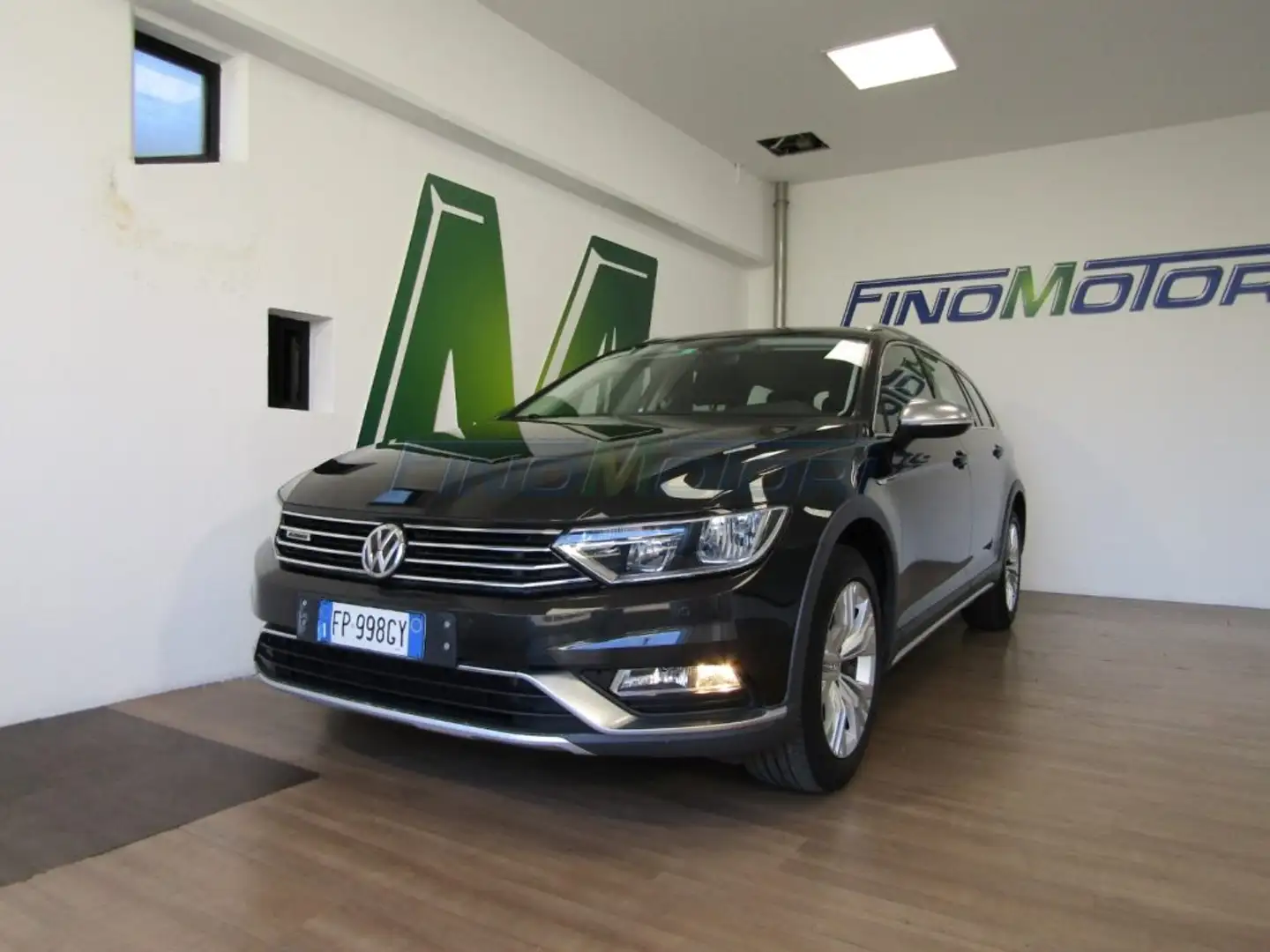 Volkswagen Passat Alltrack 2.0 TDI 190 CV 4MOTION DSG BMT Zwart - 1