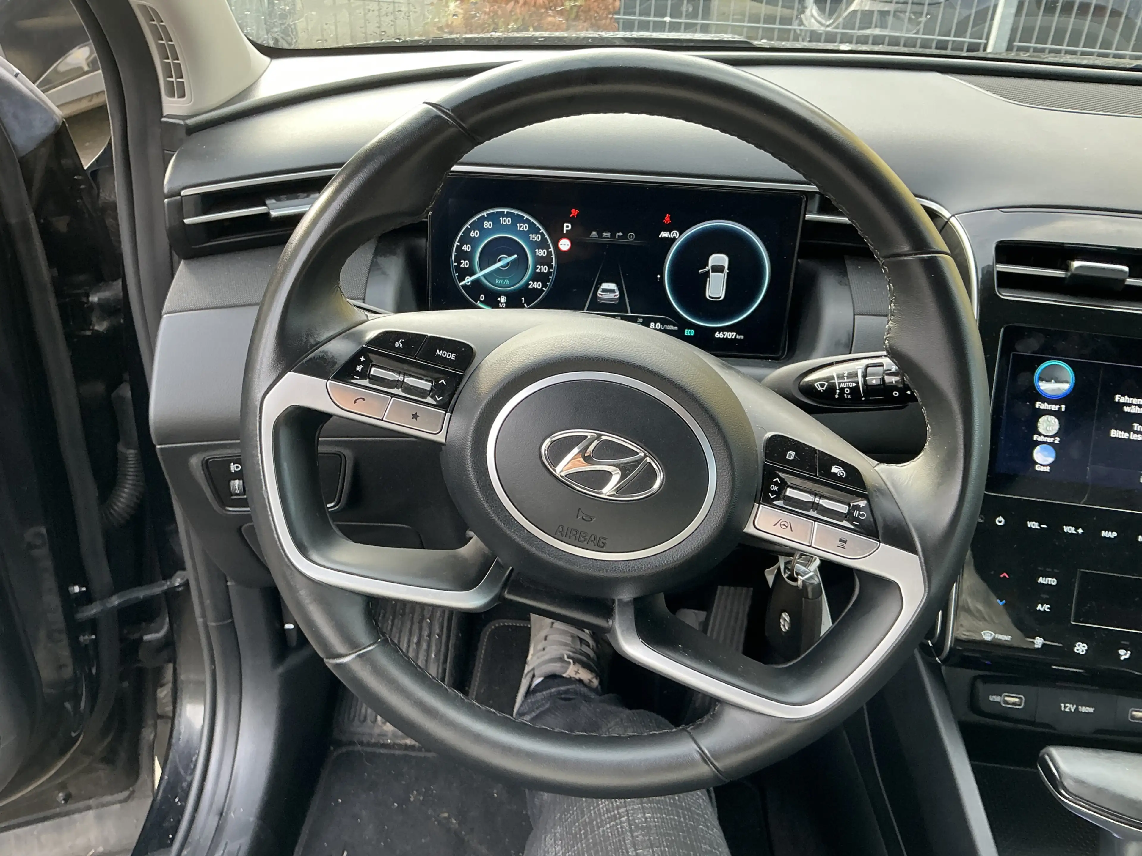 Hyundai TUCSON Select Mild-Hybrid R.Cam Navi ACC SHZ AHK — photo 9
