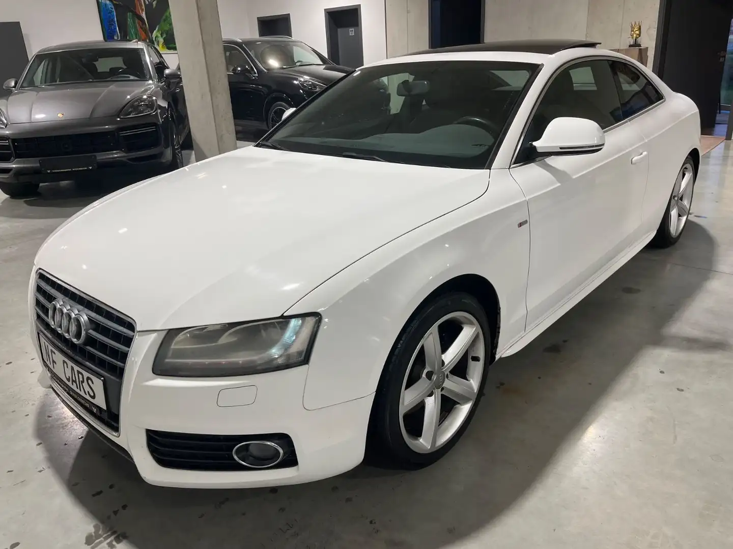 Audi A5 Coupe 1.8 TFSI S-Line Plus,8-fachAlu,Xenon,Te Weiß - 2