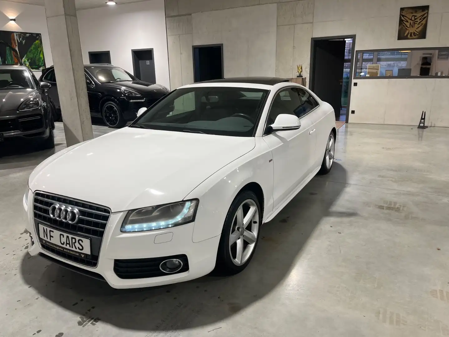 Audi A5 Coupe 1.8 TFSI S-Line Plus,8-fachAlu,Xenon,Te Weiß - 1