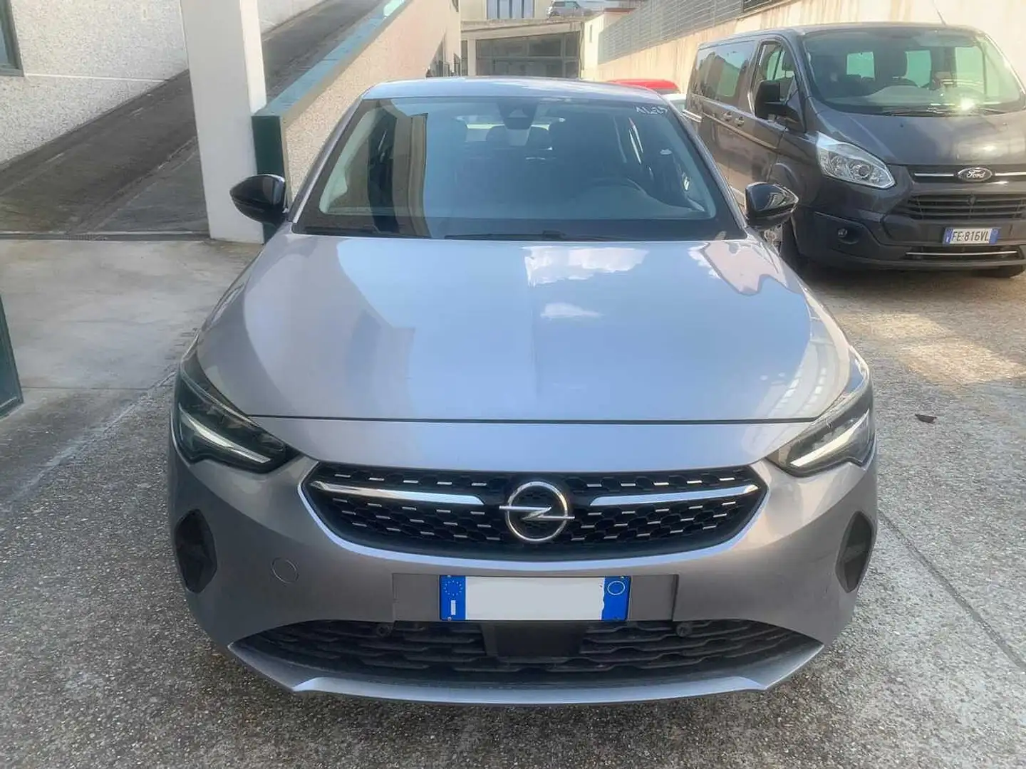 Opel Corsa 1.2 Elegance Argento - 2