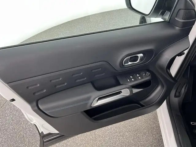Citroen C5 Aircross view 11