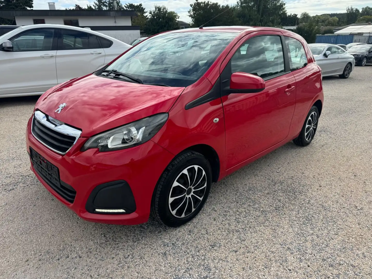 Peugeot 108 Active, Klima, el.fenster Rouge - 1