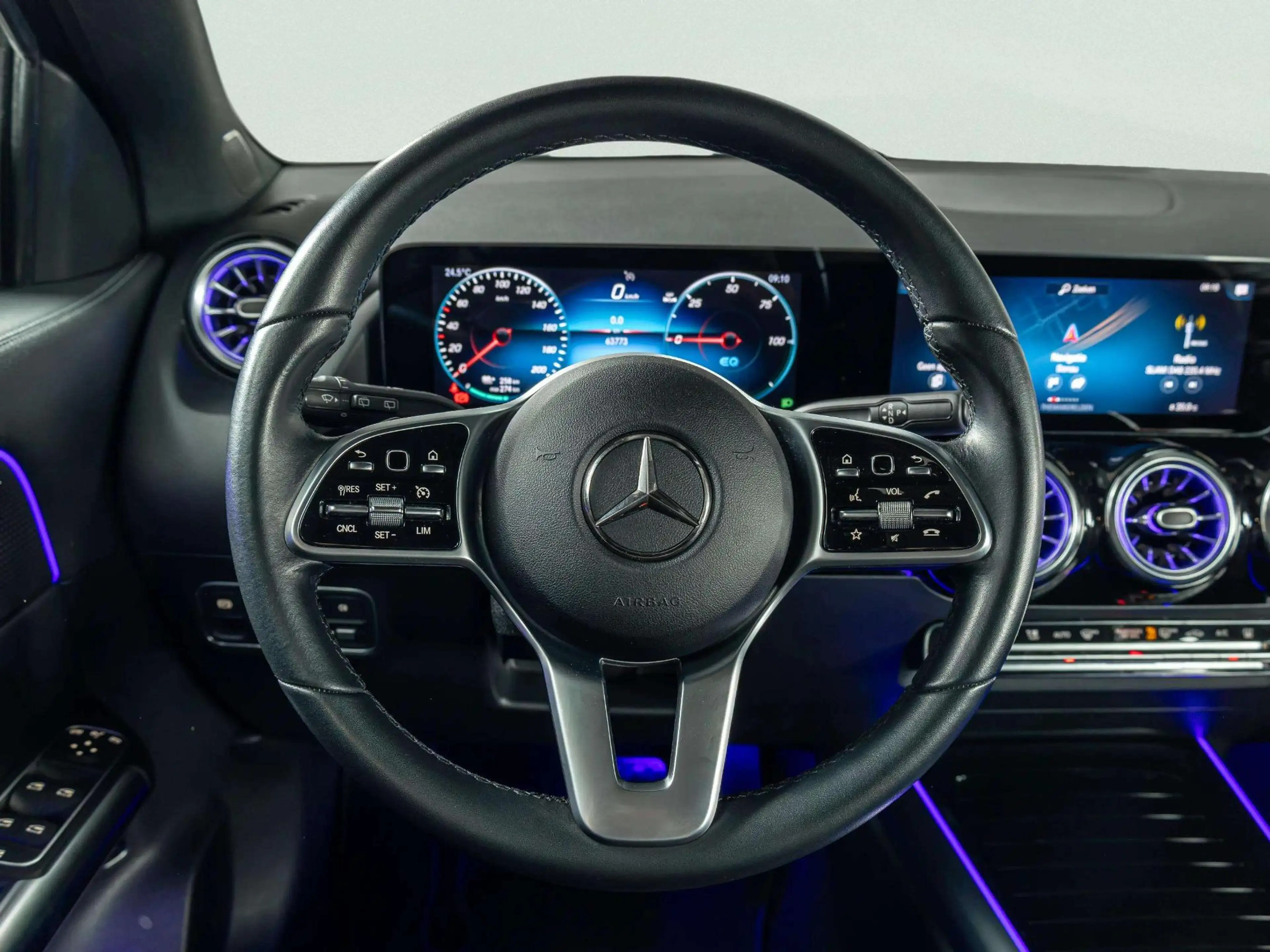 Mercedes-Benz EQA 250 Business Solution Luxury 67 kWh | Panorama dak — photo 14