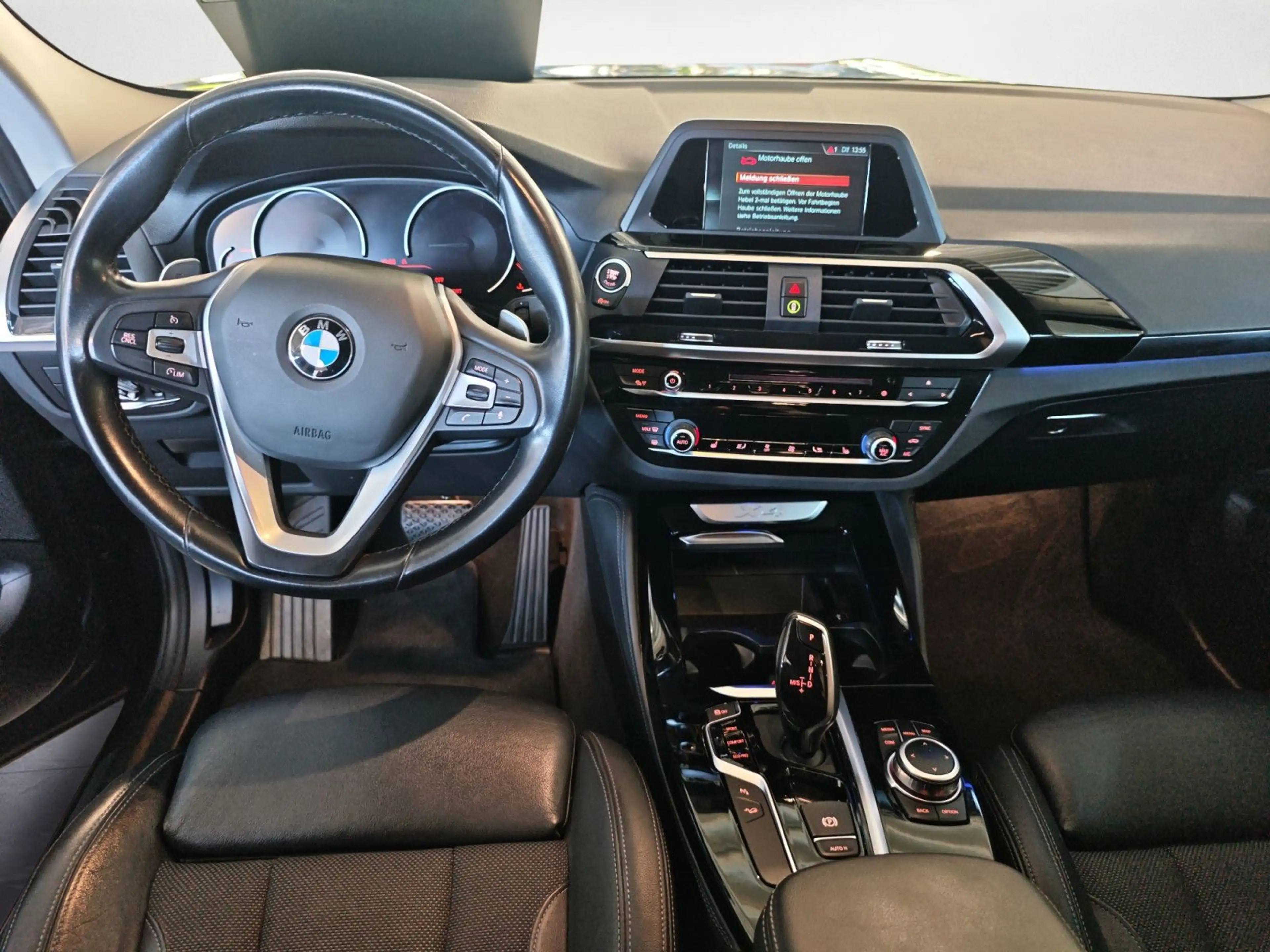 BMW X4 xDrive20d AT xLine Navi Business AHK Kamera — photo 12