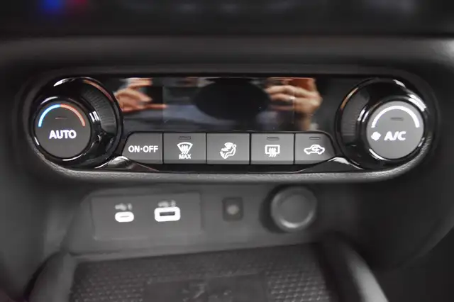 Nissan Juke view 12