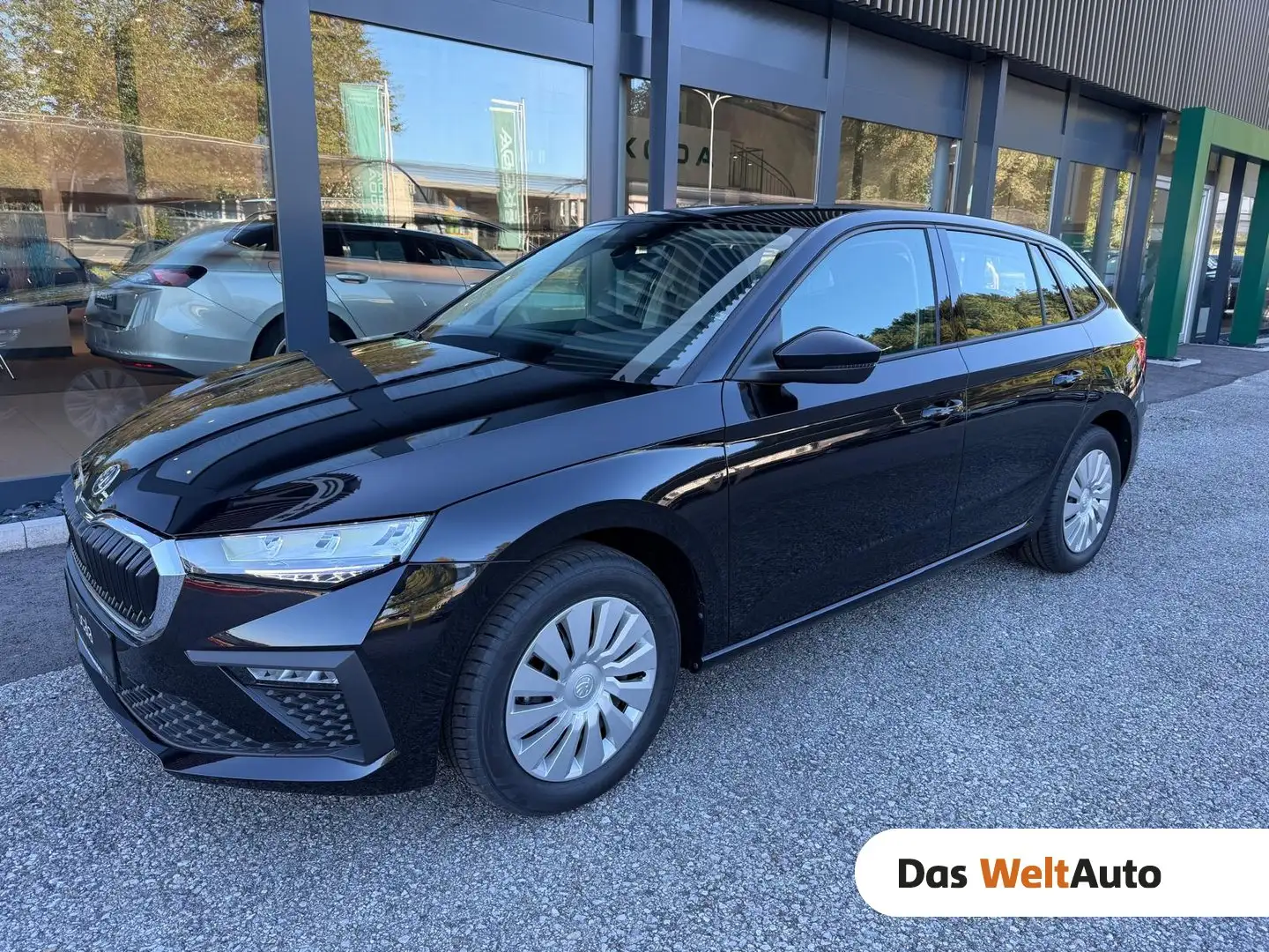 Skoda Scala Essence TSI Schwarz - 1