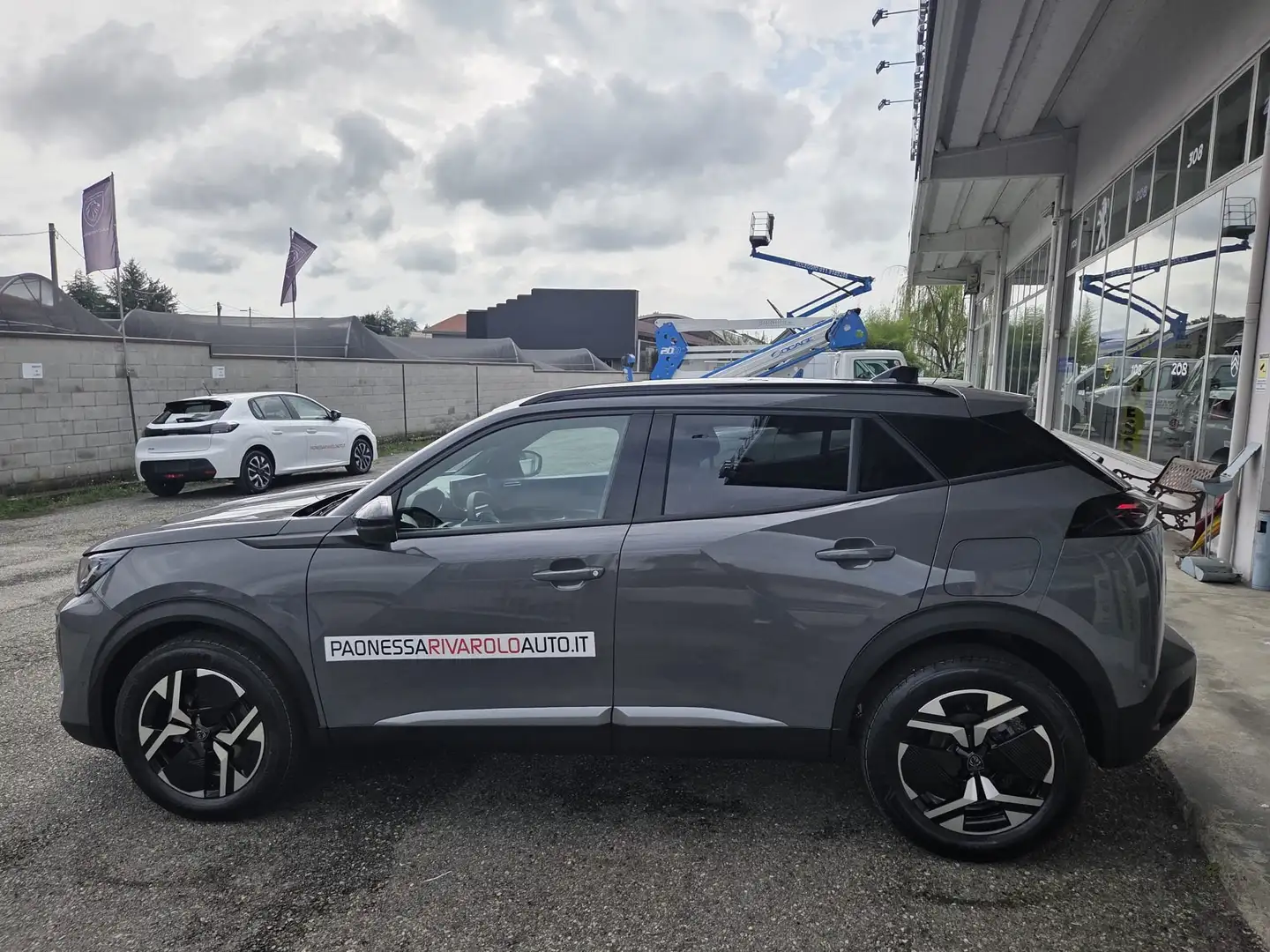 Peugeot 2008 KM0 ALLURE 100 CV - 2