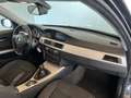 BMW 320 d Touring E91 2,0 TDI AHK*PANO*XENON*NAVI*TEMPOMAT Noir - thumbnail 18