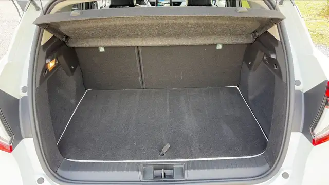 Renault Captur view 14