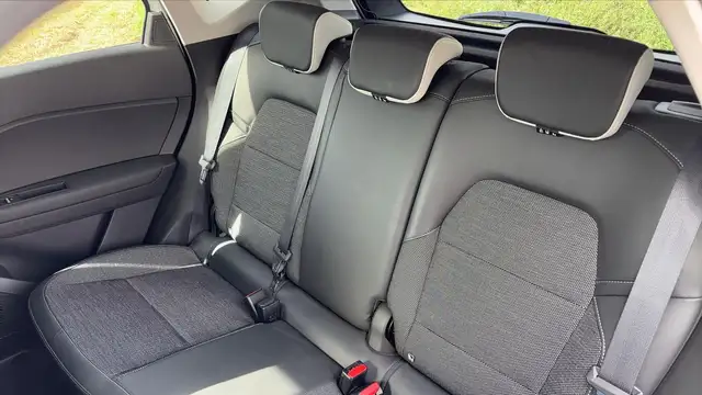 Renault Captur view 9