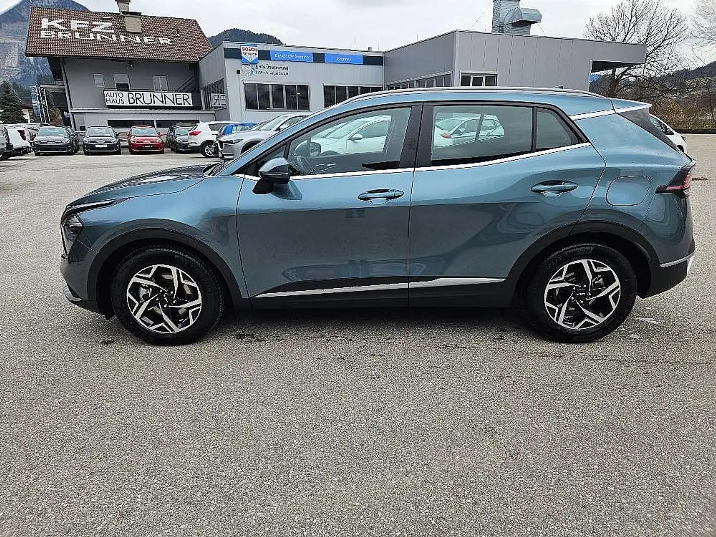 Kia Sportage 1,6 CRDI Silber Gris - 2