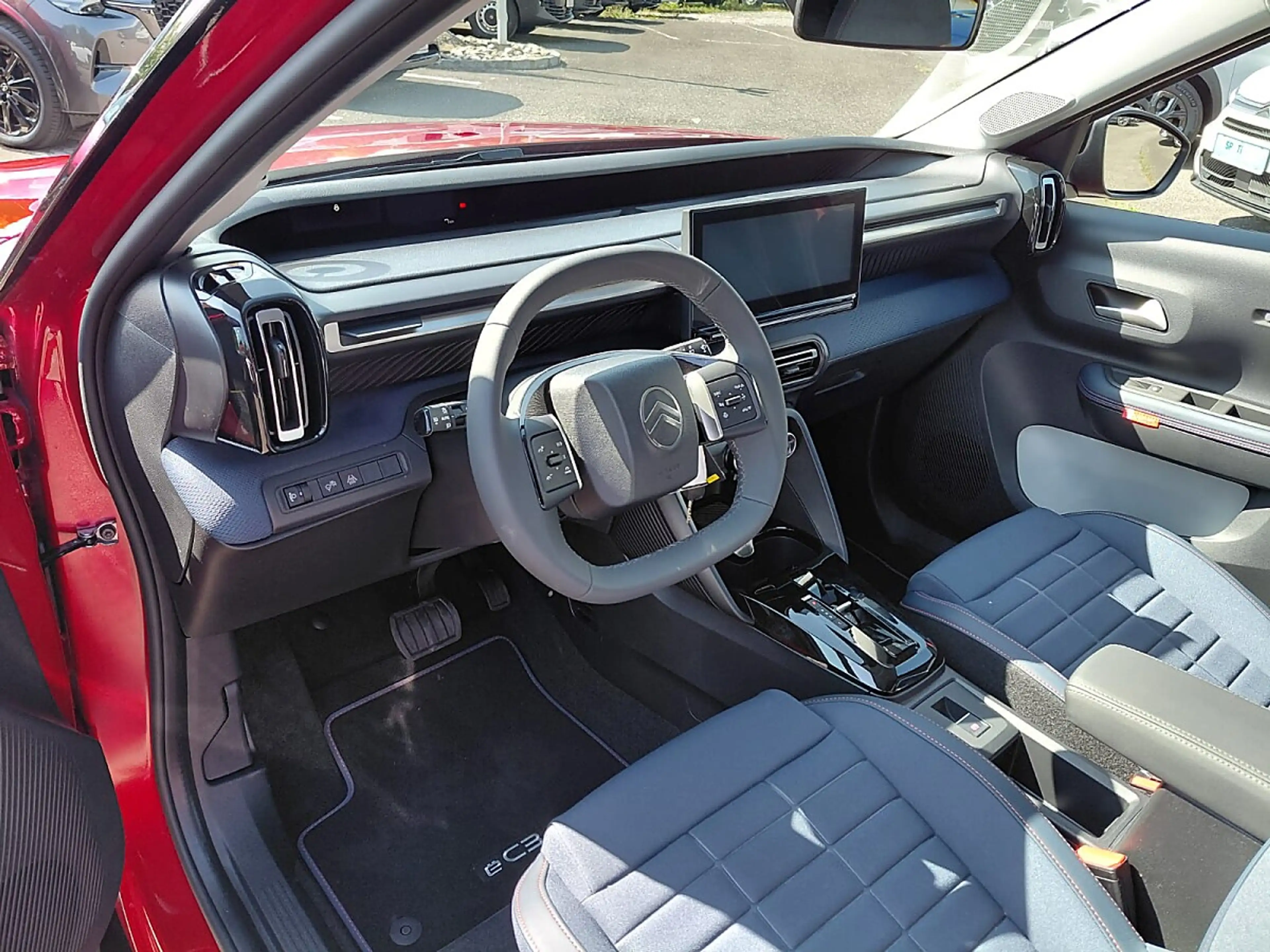 Citroen C3 e-C3 113 Standard Range 44kWh Collection LAGER-... — photo 10