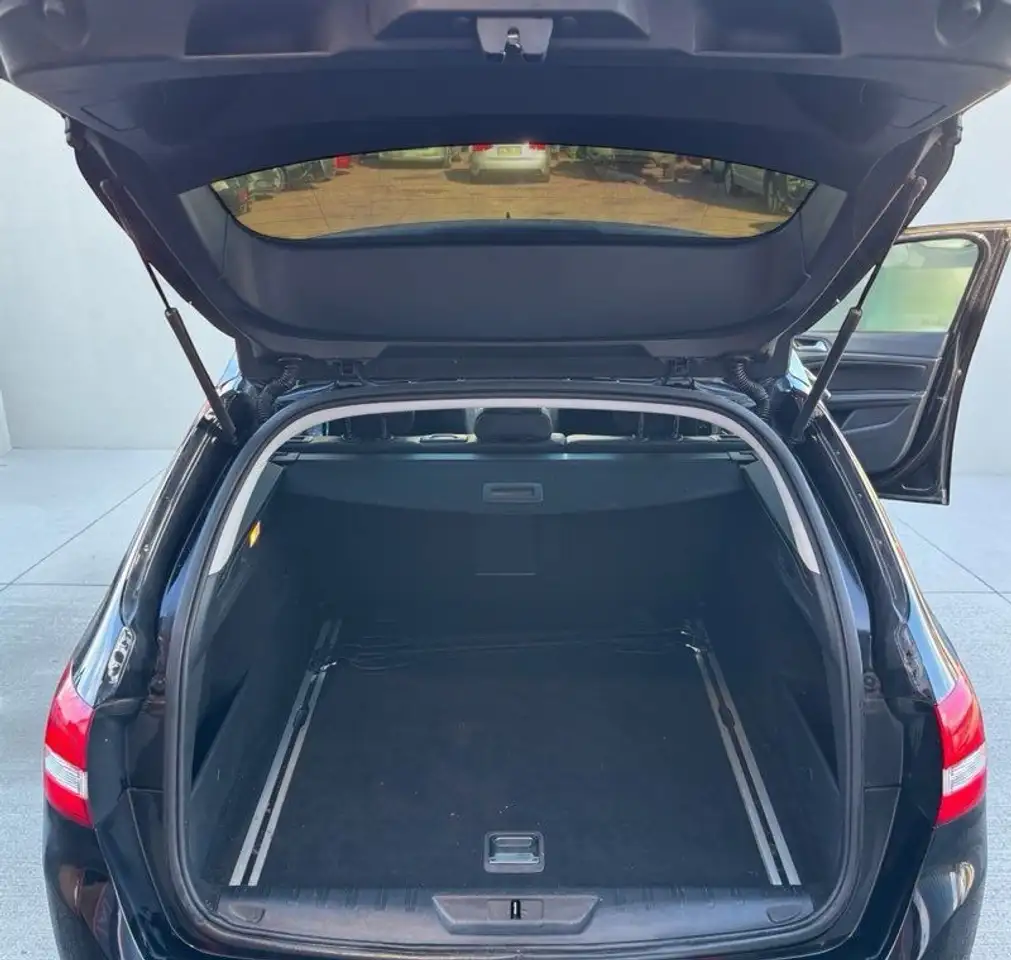 Peugeot 308 308 SW — photo 12