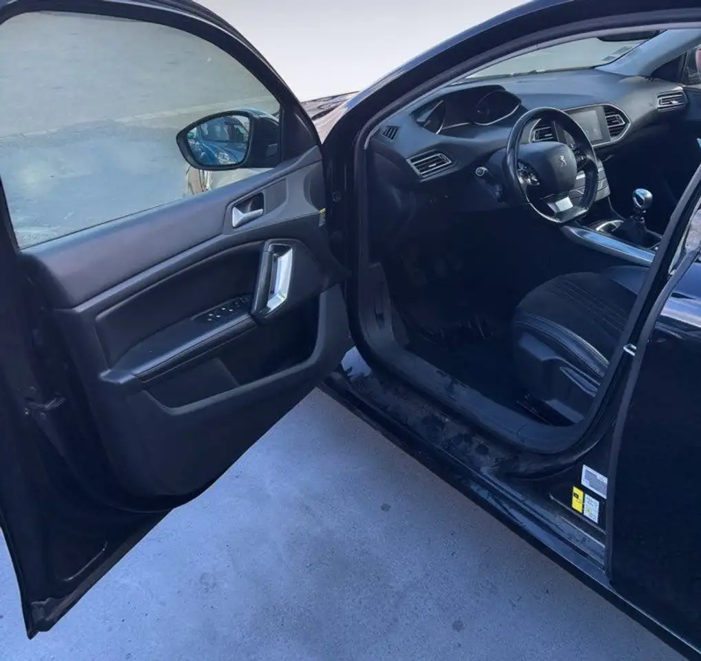 Peugeot 308 308 SW — photo 9