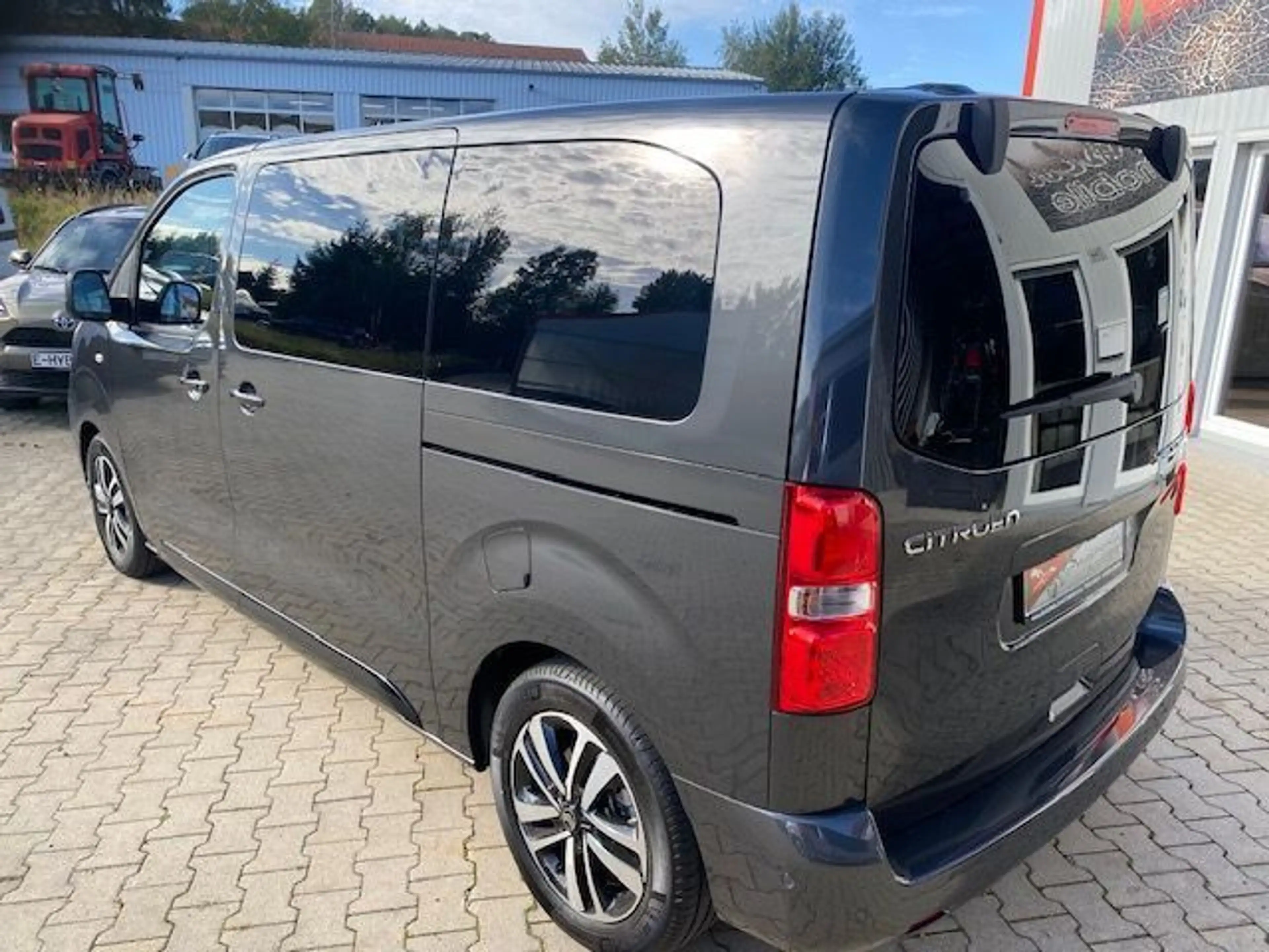 Citroen Spacetourer Max M 6-Sitze Navi Leder SHZ Kamera — photo 14