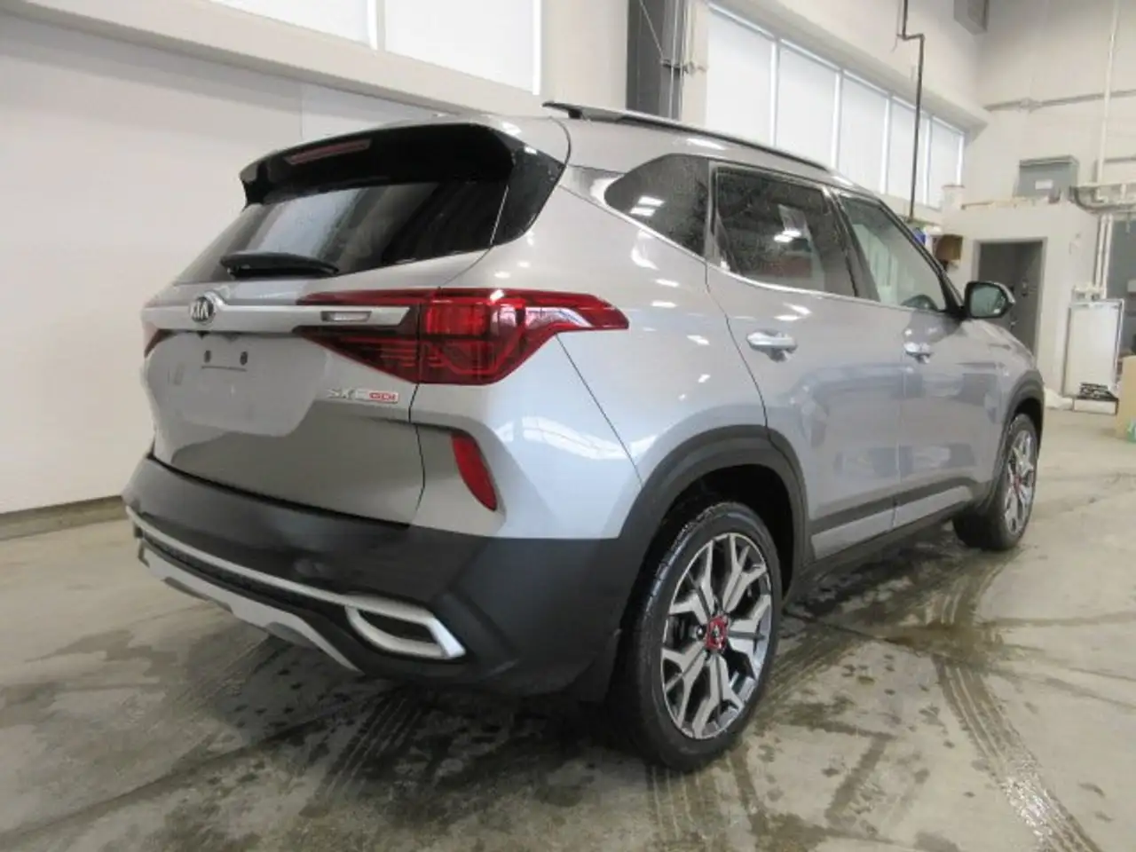 Kia Seltos снимка Kia Seltos
