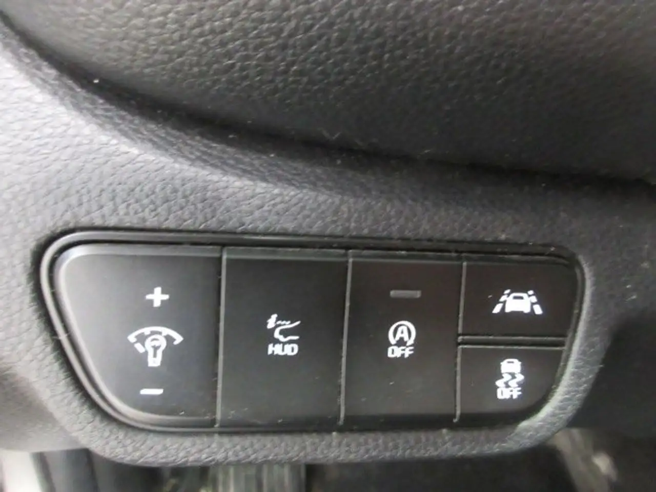 Kia Seltos снимка Kia Seltos