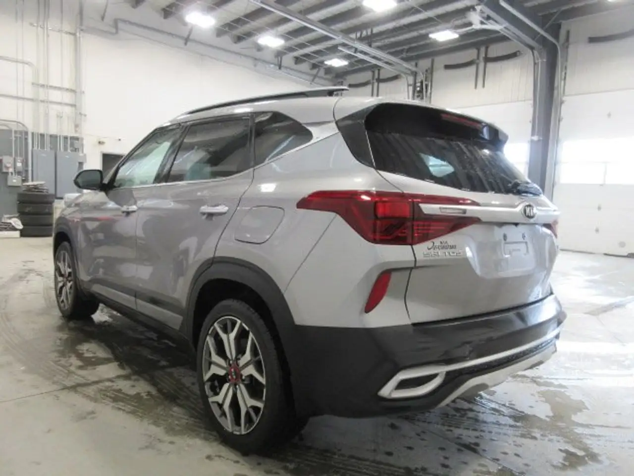 Kia Seltos снимка Kia Seltos