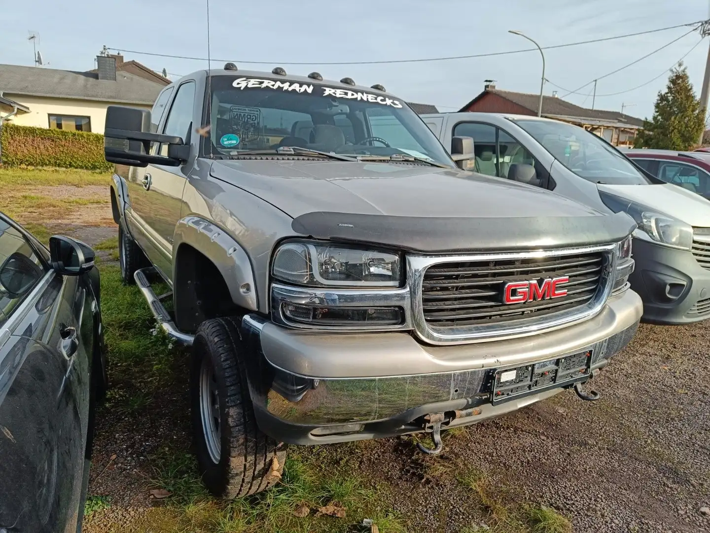 GMC Sierra BENZIN UND GAS Grau - 1